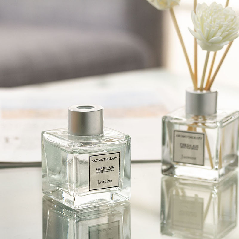 Home Fragrance Jasmine Diffuser - زيت عطري للعلاج بالروائح سعة 50